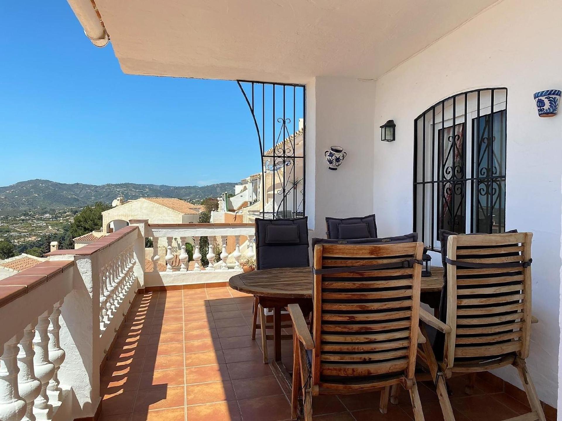 Apartment Fuer 4 Personen Ca 90 Qm In Nerja, Andalusien Costa Del Sol *
